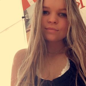 Meet your Posher, Savannah